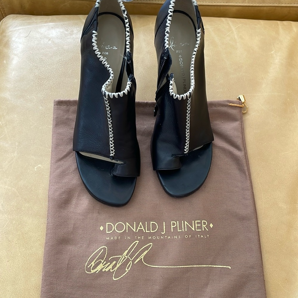 Donald J. Pliner Black Open-Toe Ankle Booties